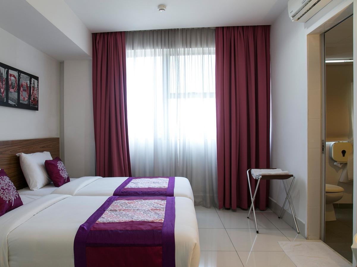 Oyo 180 V Hotel Kuala Lumpur Eksteriør billede