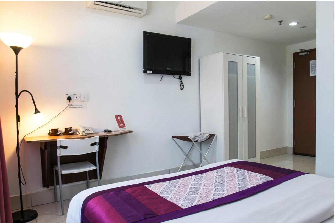Oyo 180 V Hotel Kuala Lumpur Eksteriør billede